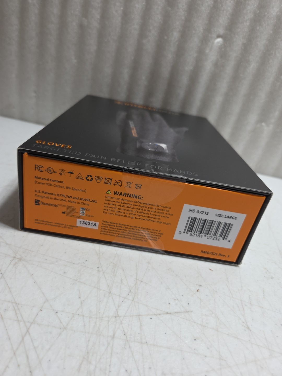Intellinetix Vibrating Therapy Gloves Increases Circulation & Reduces Pain Large