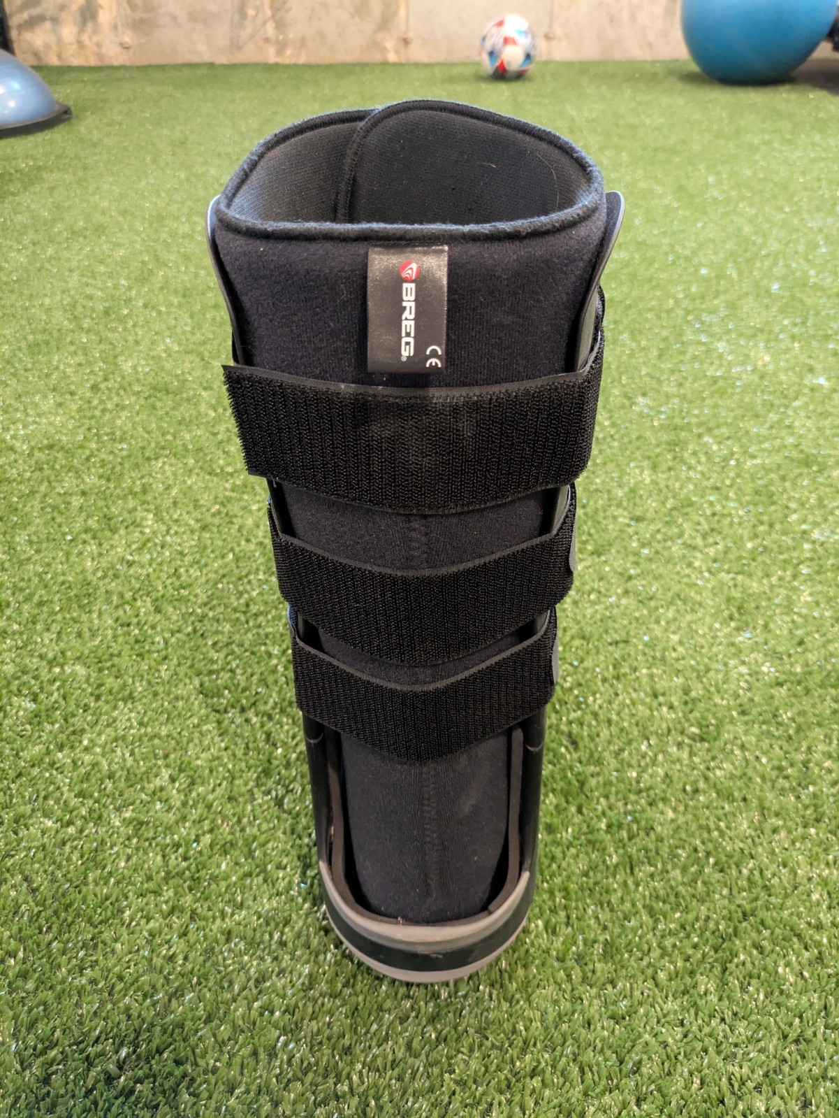 Breg SoftGait Walker Boot – Black Size Medium (M) Full Length