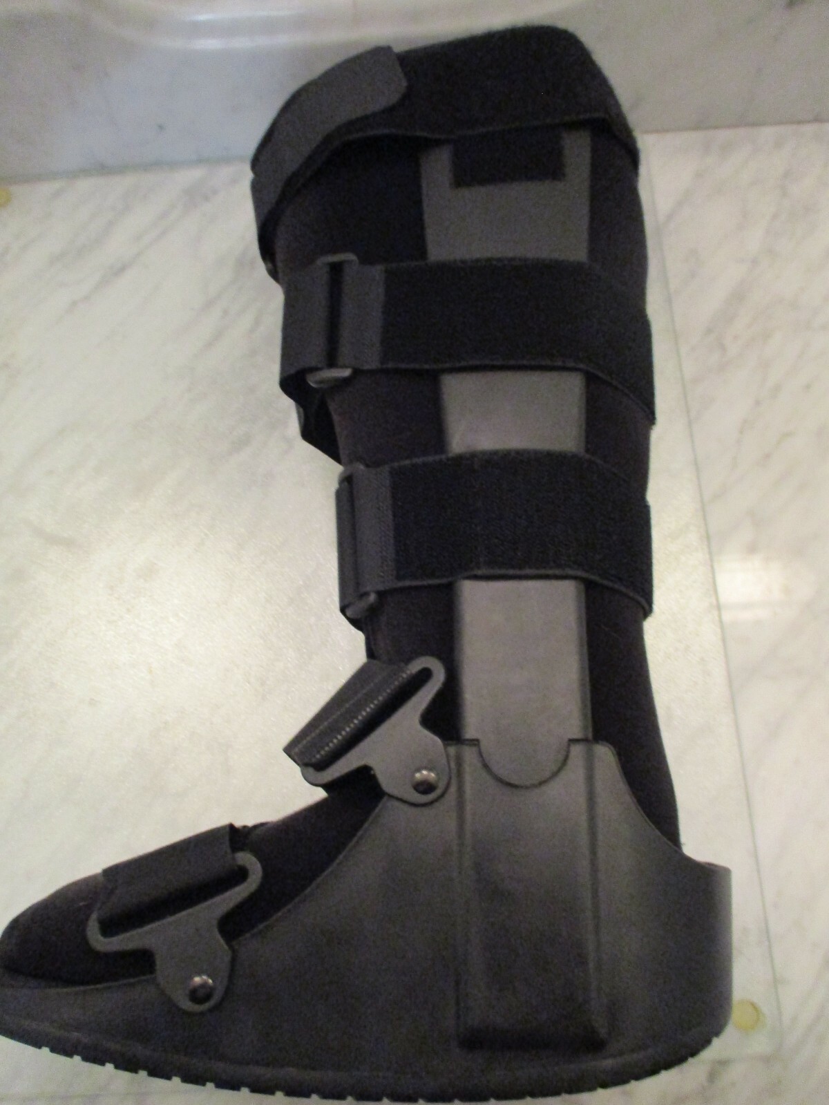 MD Medical Boot Ankle Foot Brace Ortho Boot For Healing EUC