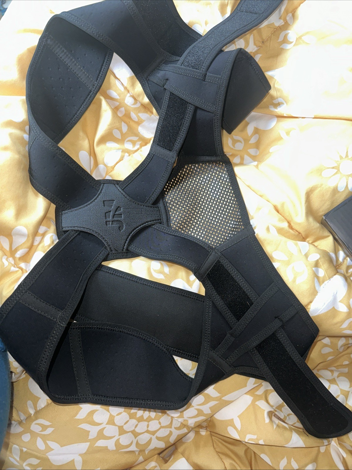 Posture Corrector Brand JMPOSE ADJUSTABLE Shoulder Brace Women SMALL Brand New