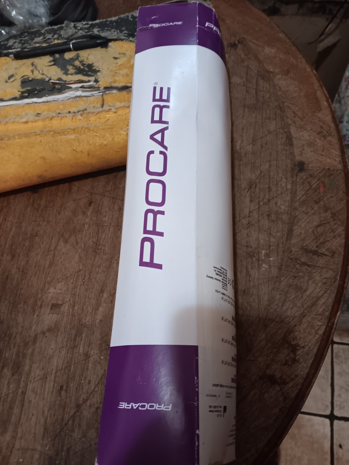 ProCare Clinic Knee Splint, New, Box Is Damaged, 3 Panel Immobilizer.