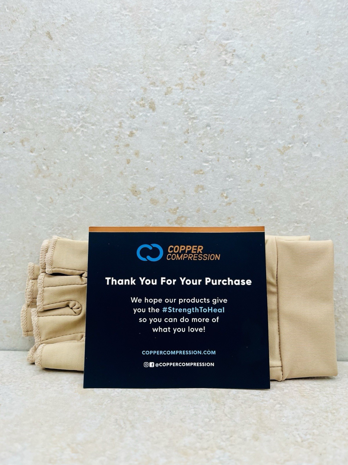 Copper Compression’s Arthritis Gloves – Nude – Medium – New – Open Package