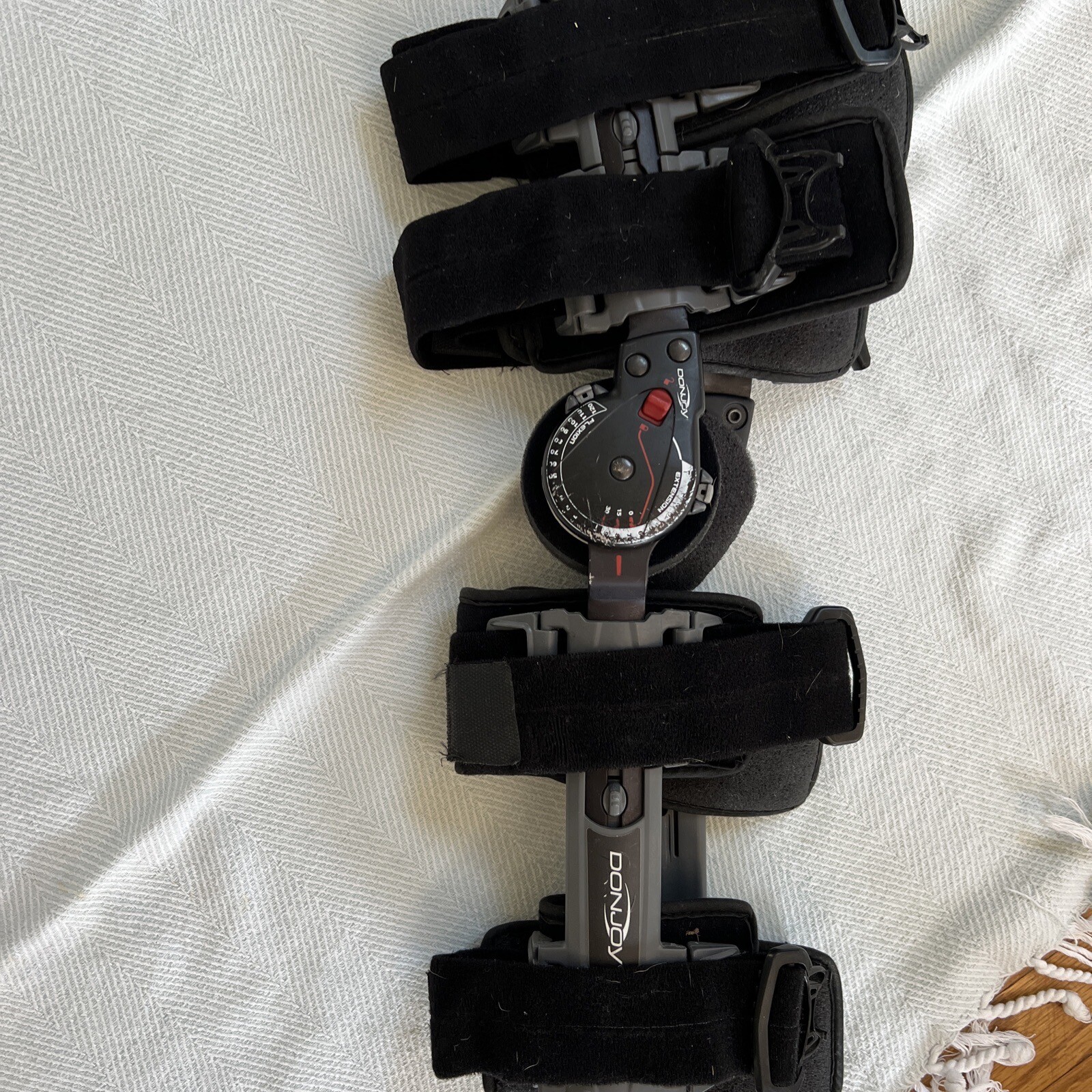 DonJoy Range Of Motion Black Knee Brace Rehab No Size Found