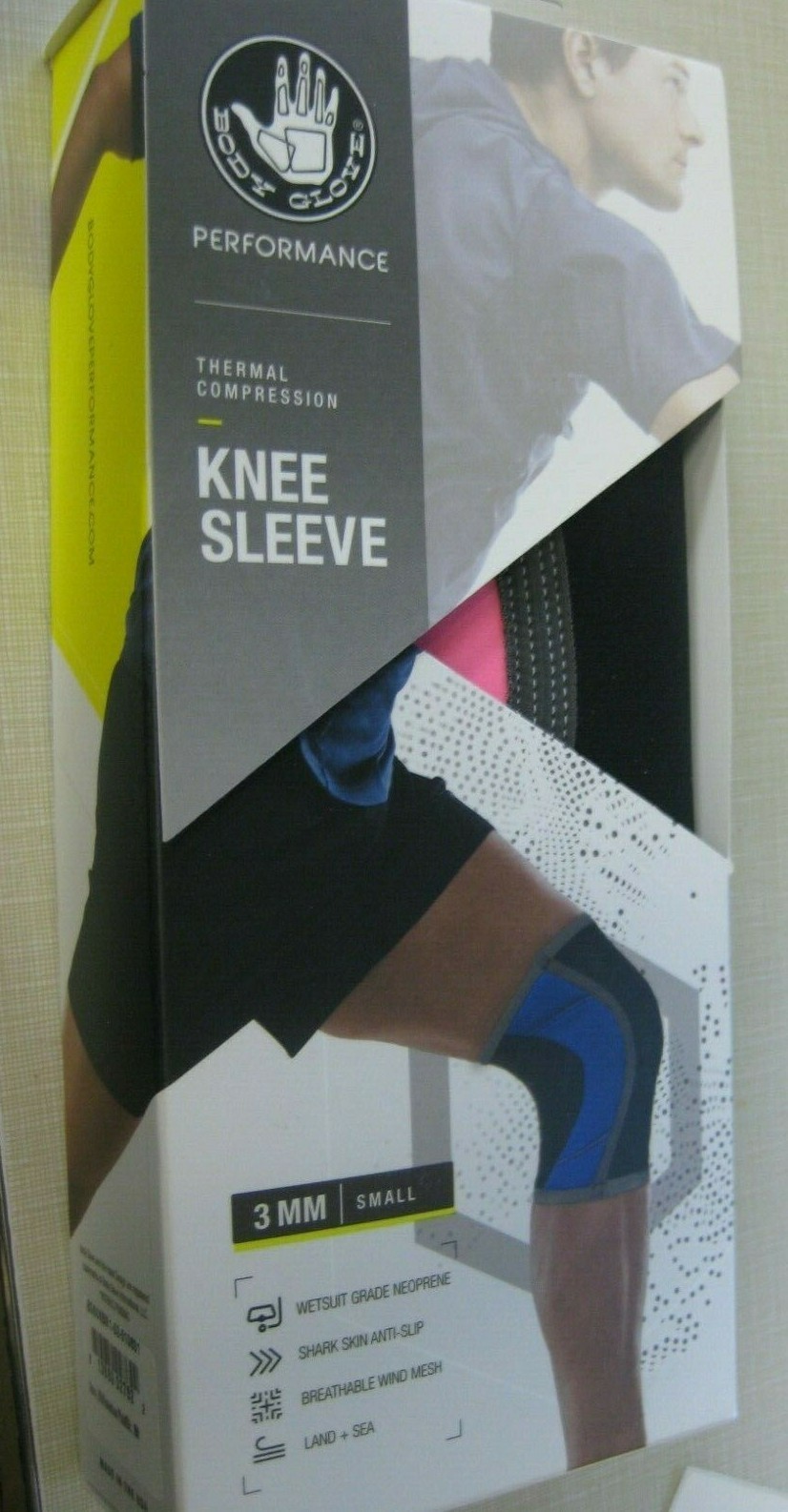 Body Glove Performance 3mm Small Neoprene Knee Sleeve Support Breathable J-5