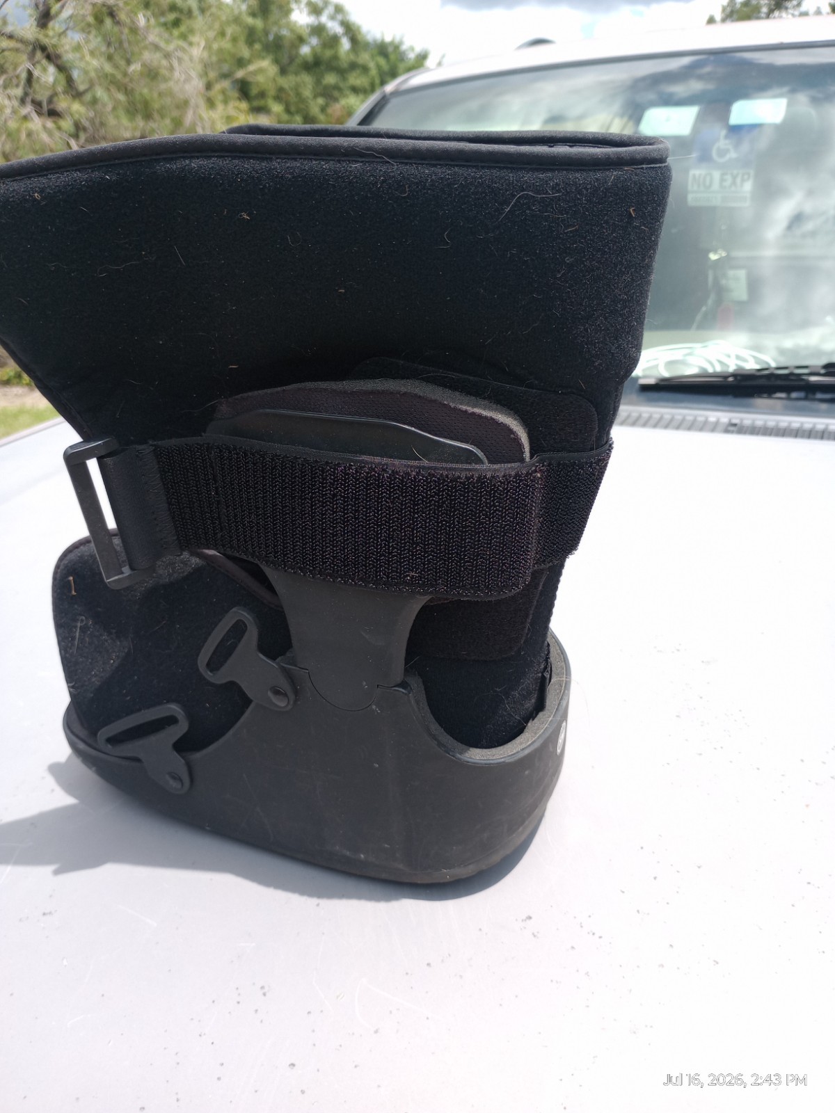 UNITED ORTHO SHORT AIR CAM WALKER FRACTURE BOOT RIGHT Or Left FOOT SIZE Small