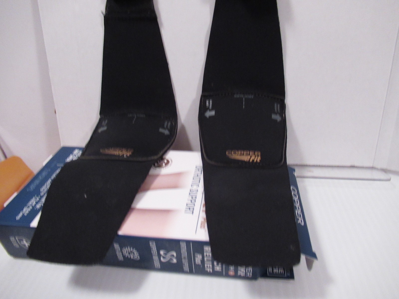 Copper Fit Health Unisex Arch Relief Plus with Built-In Orthotic Support Black
