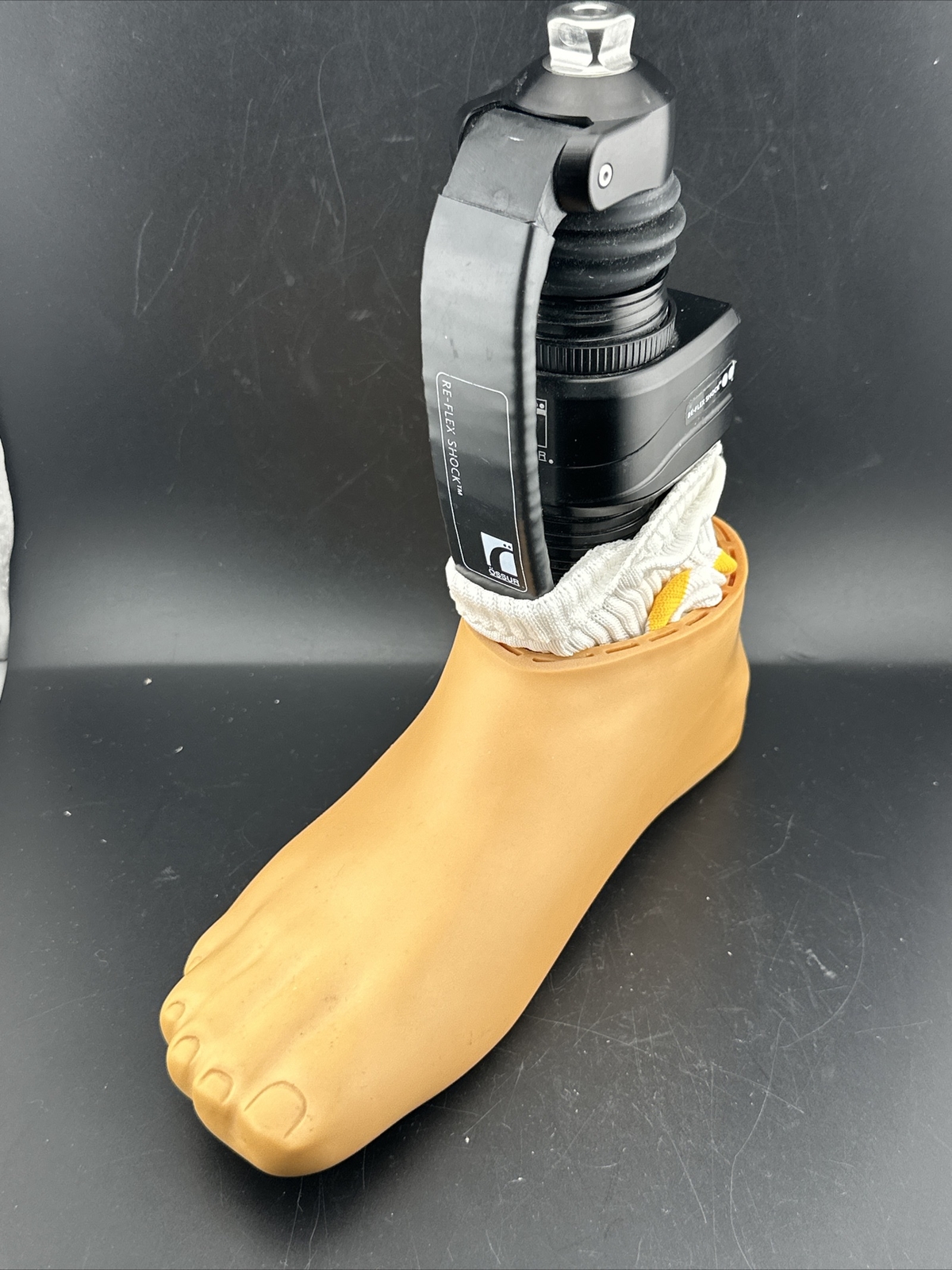 ossur reflex Re-flex Shock prosthetic foot. size 25. category 1. prosthetic leg