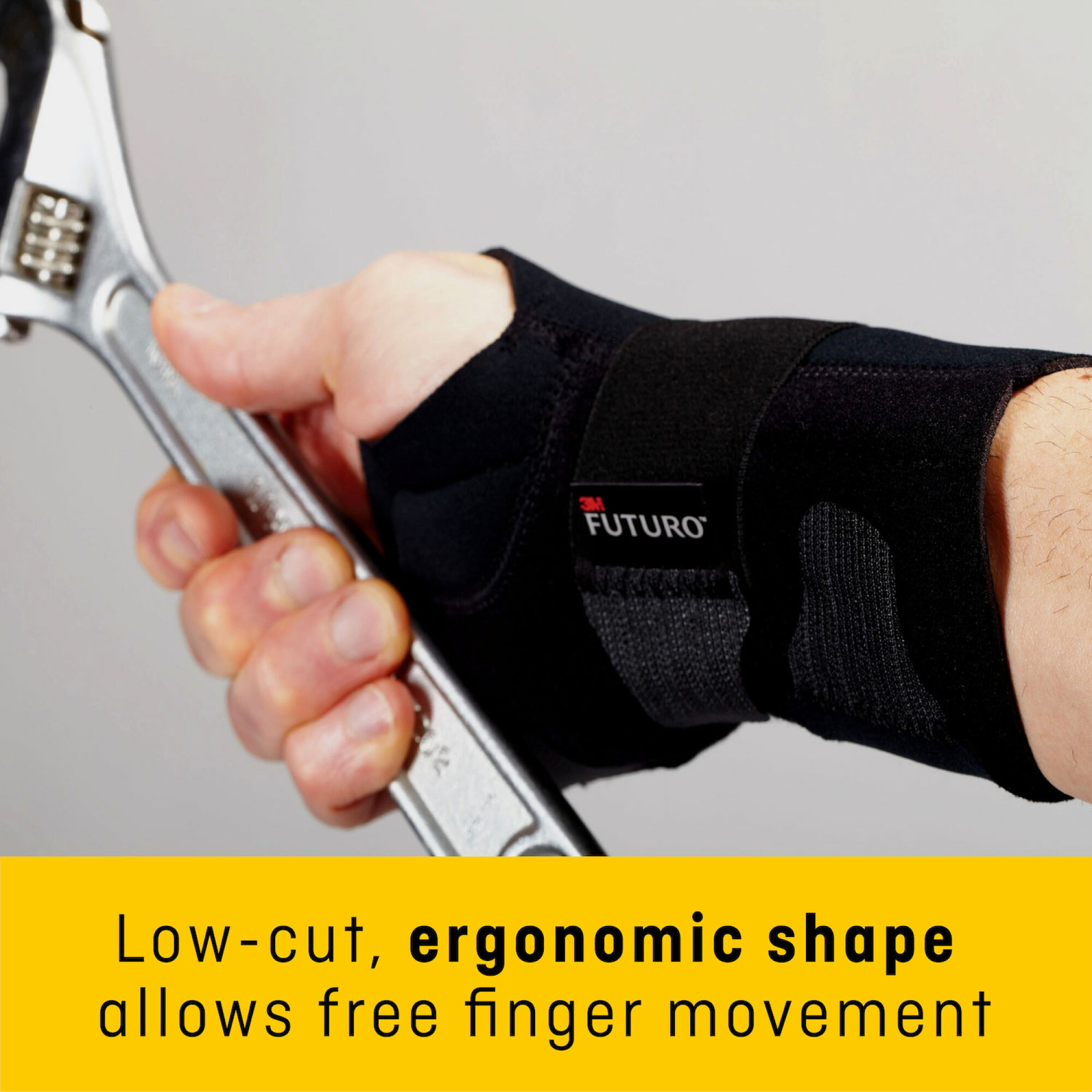 FUTURO Compression Stabilizing Wrist Brace, 48400ENR, Right Hand,Small/Medium
