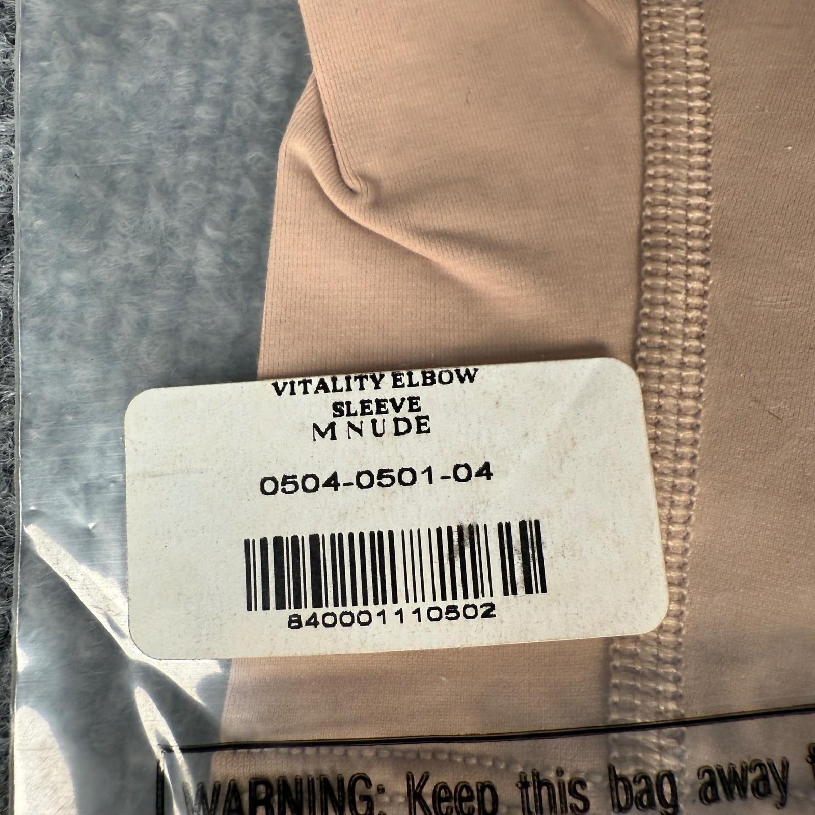 New Tommie Copper Unisex Size Medium Vitality Elbow Sleeves Nude