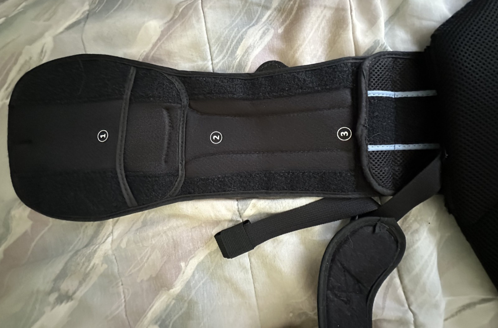 BRAND NEW! BREG EPIC LP BACK BRACE WITH ADJUSTABLE STRAPS AND SECURE ENCLOSURES