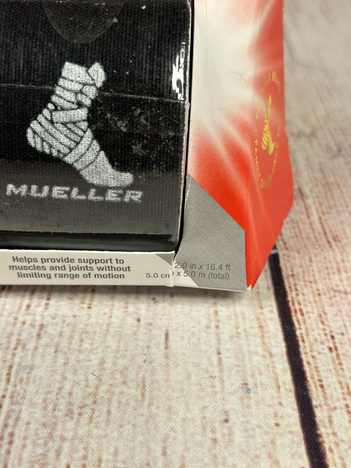 Mueller Sports Medicine Kinesiology Tape 20 Pre-Cut Strips Black 2″ x 9.75″