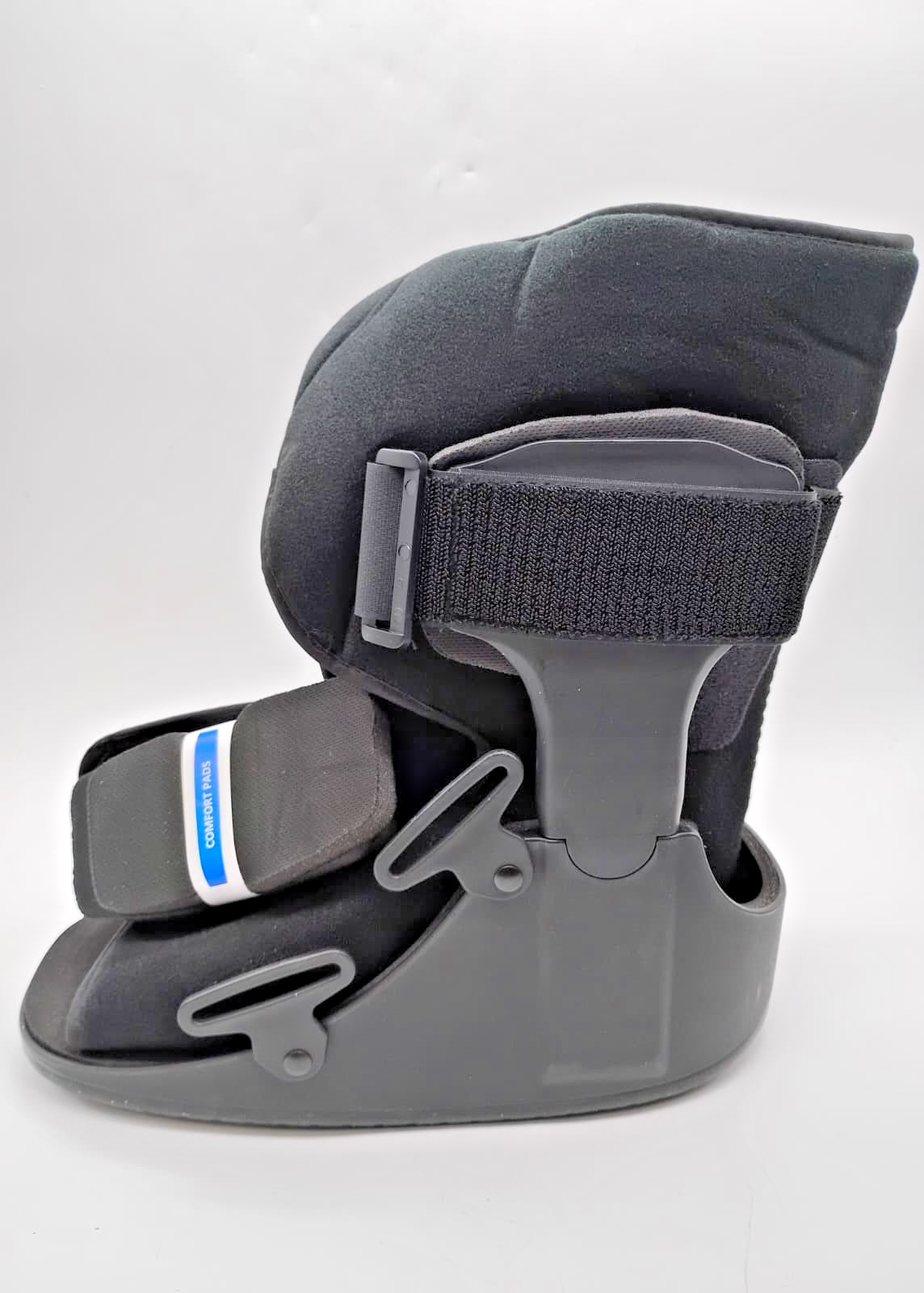 United Ortho USA14115 Short Air Cam Walker Fracture Boot Medium Black Left Right