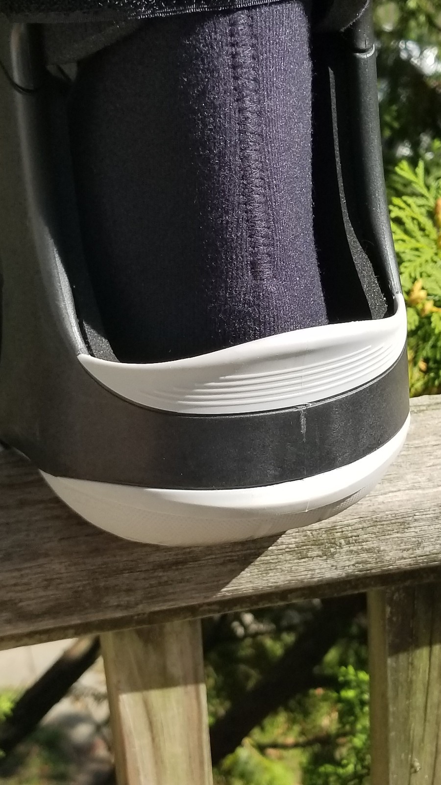 ORTHOPEDIC FOOT ANKLE BRACE SHORT PNEUMATIC WALKER 10105 SIZE MED.