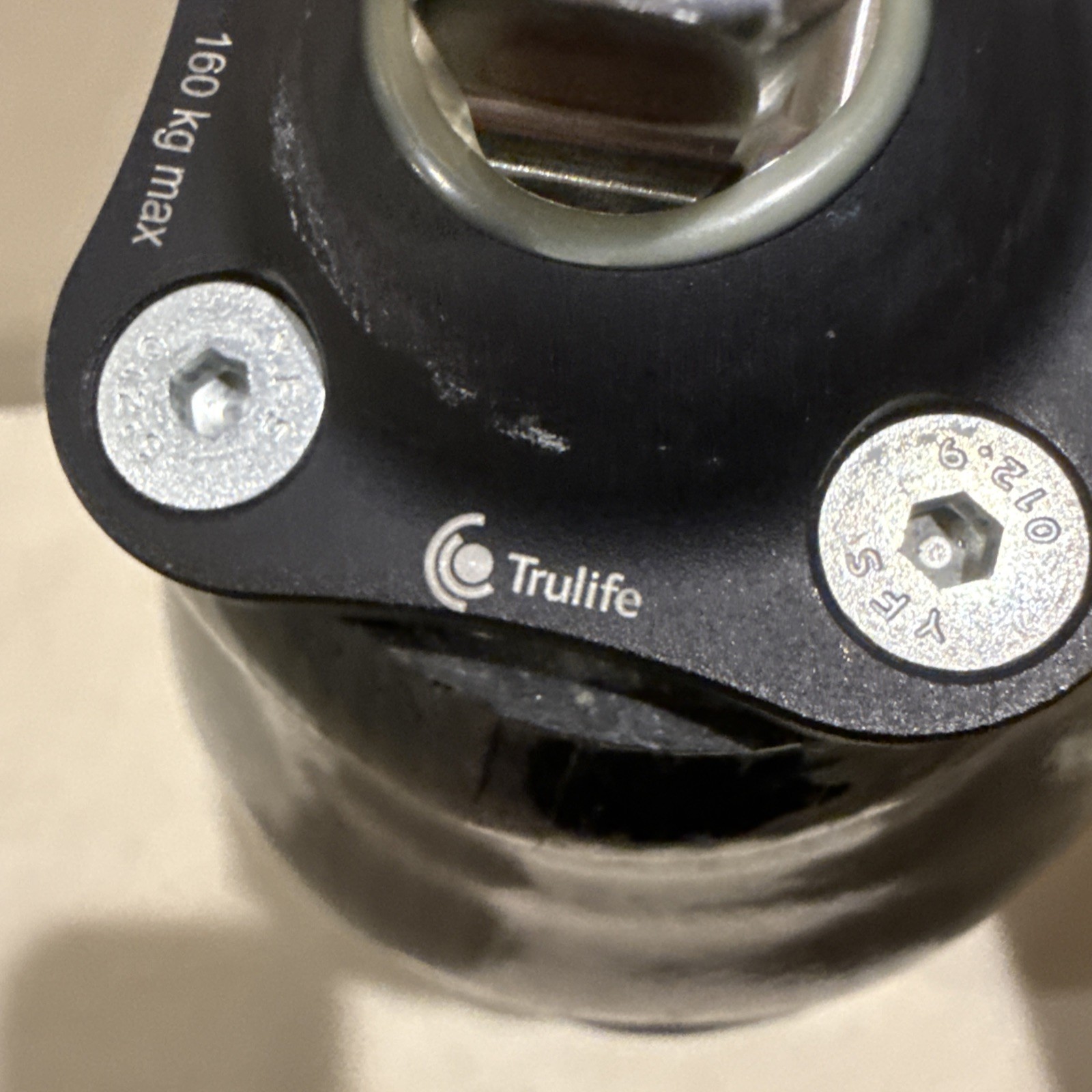 Pre-owned Truelife AAA210 Prosthetic Socket & ALPS 24 Liner -Not for Medical Use