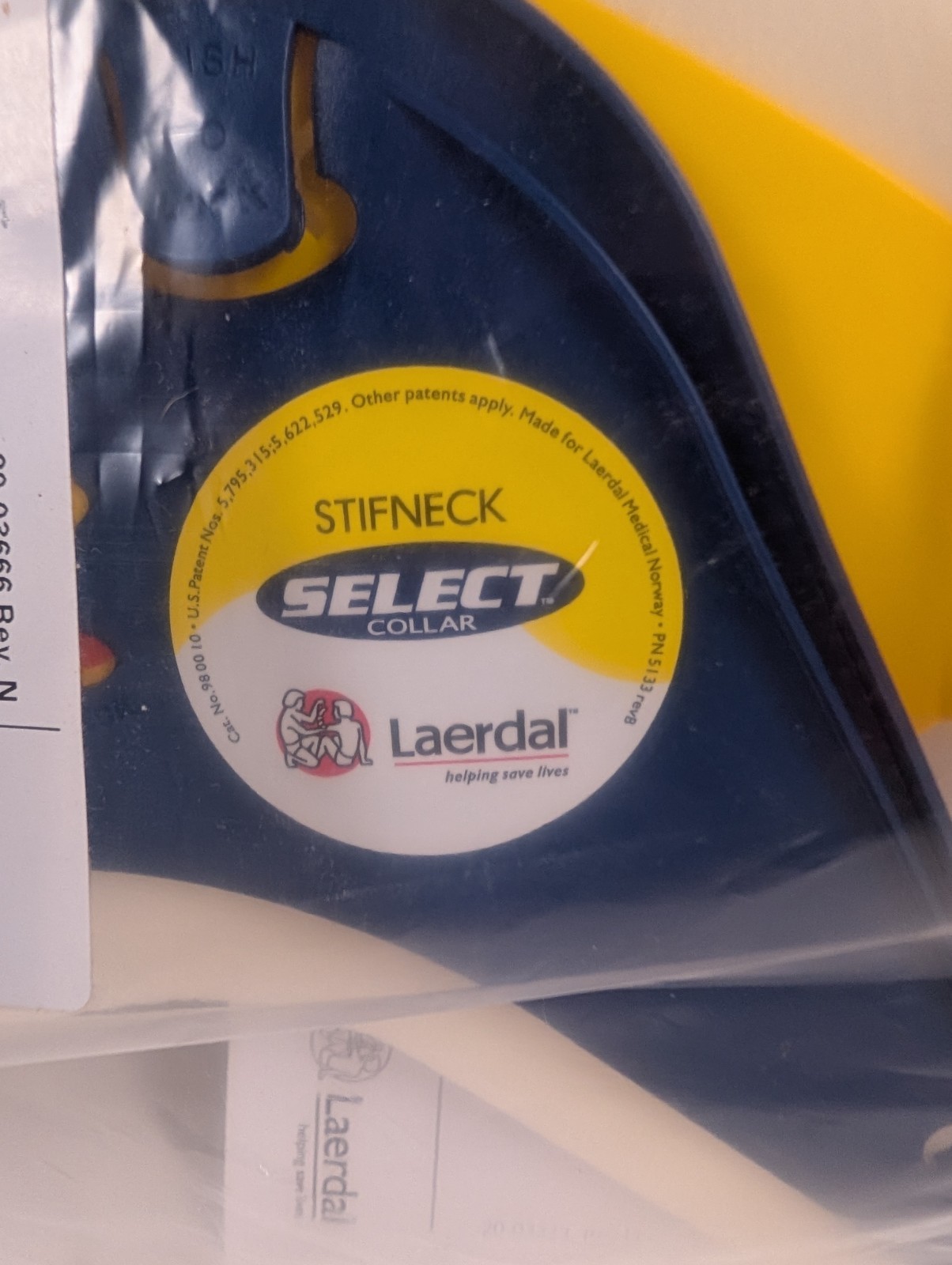 Laerdal Stifneck Select Extrication Collar (Adult, Item #980010)-NEW!