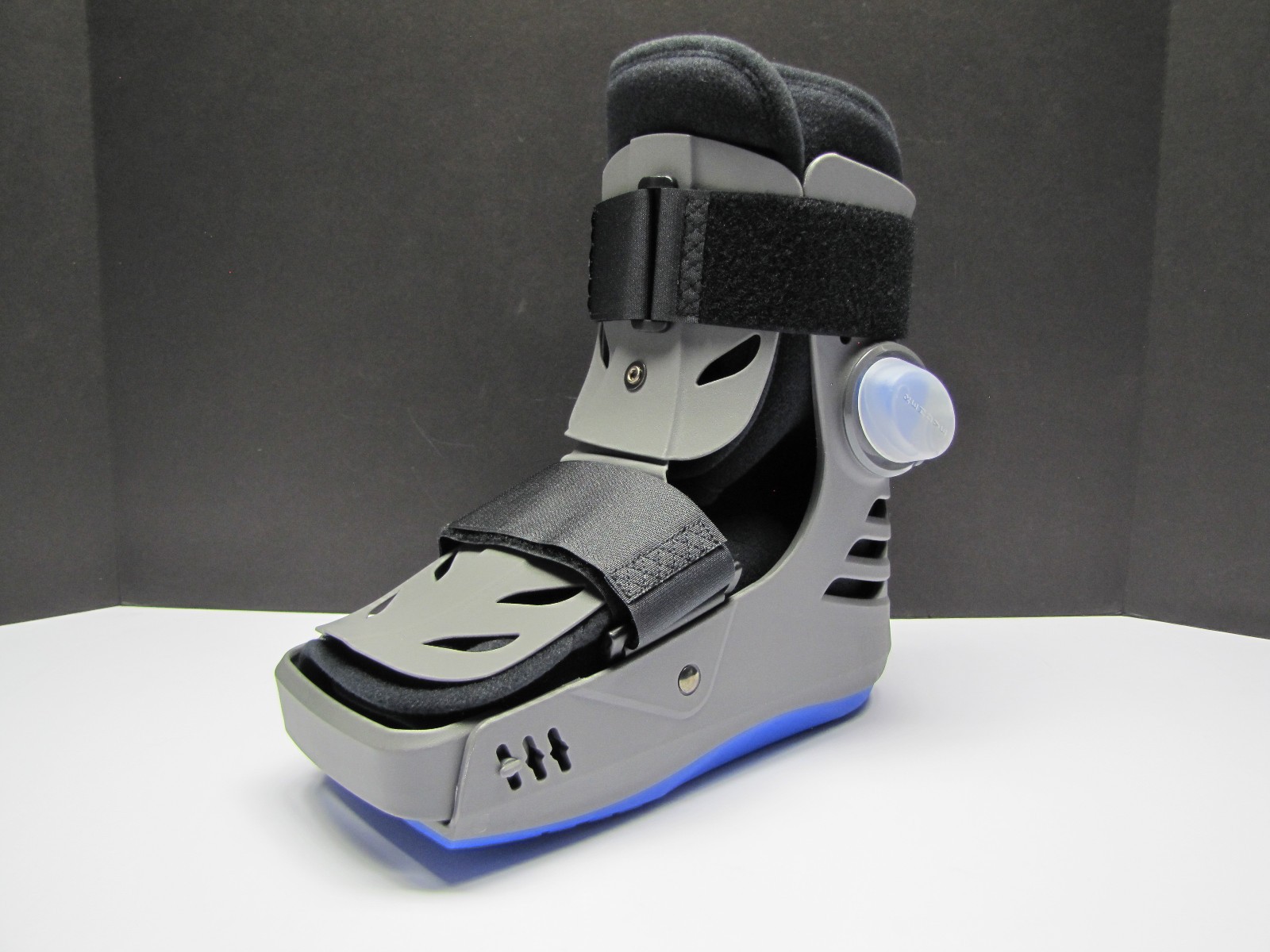 Apollo Aircast Pneumatic Air CAM Walker Boot L or R Short Medium Blue