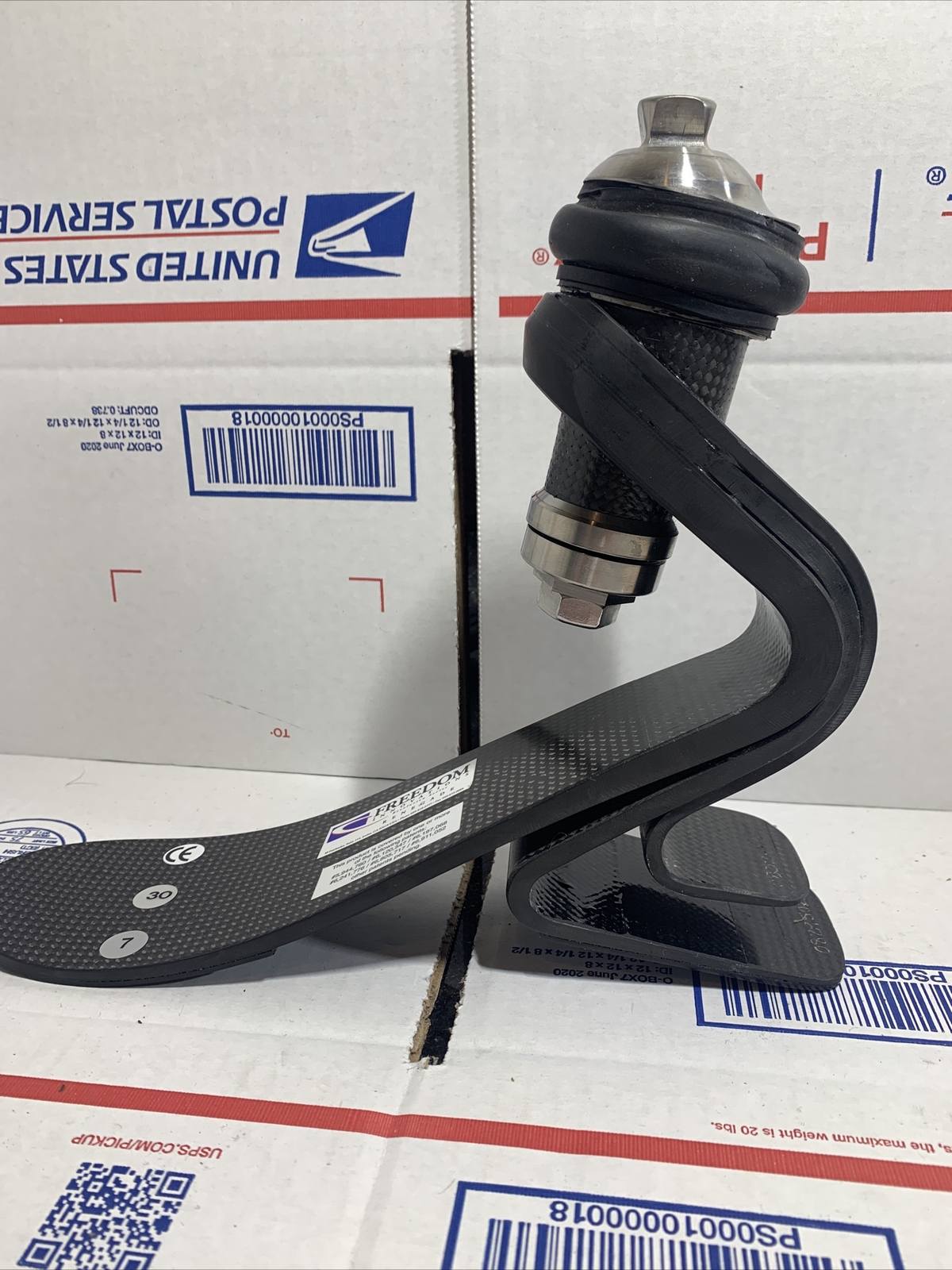Freedom Innovations Renegade Prosthetic Foot. Size 30. Cat 7. Ht 8.5”. R SHELL