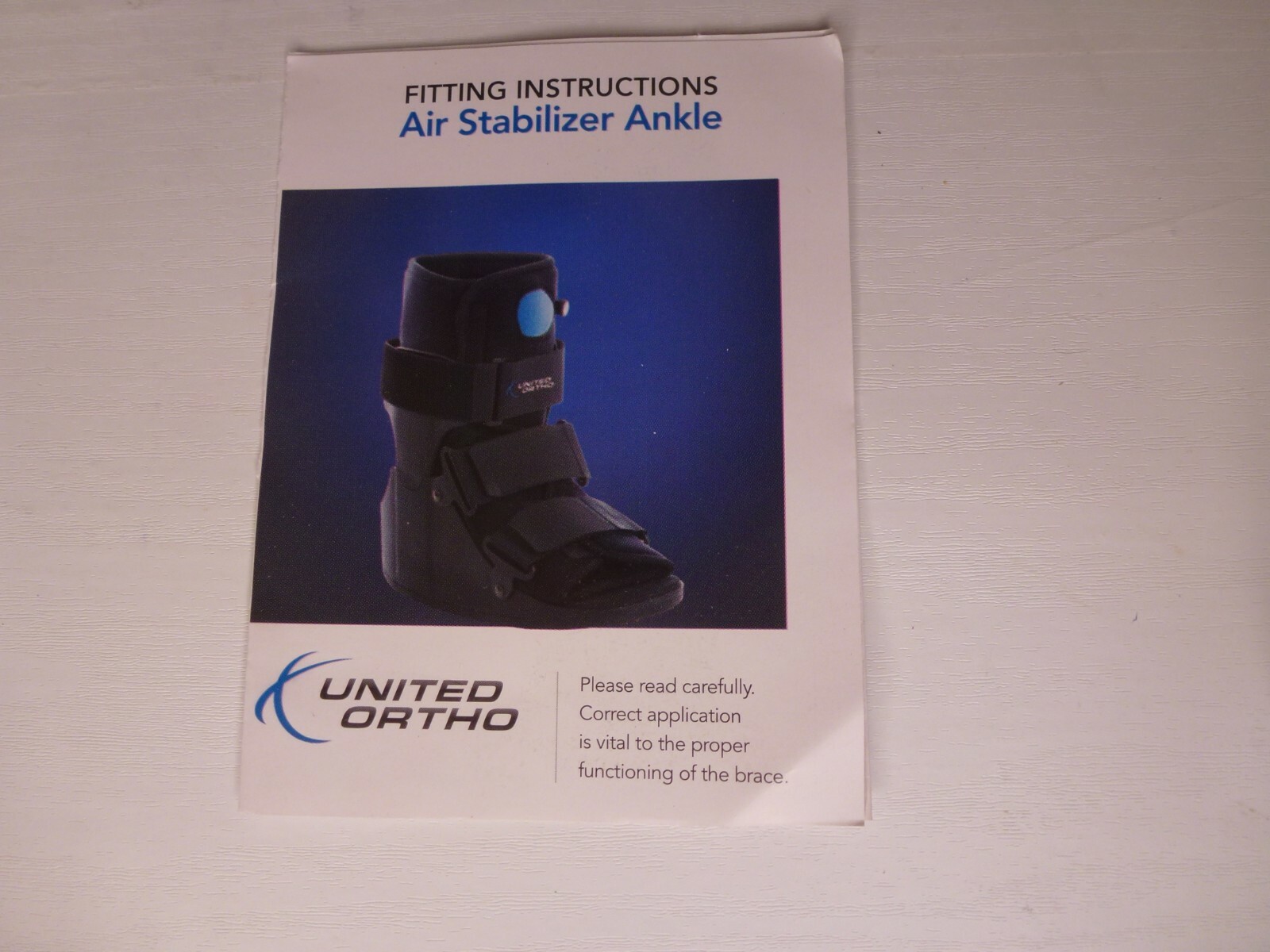 United Ortho Short Air Cam Walker Fracture Boot Small – With Instructions & Pads