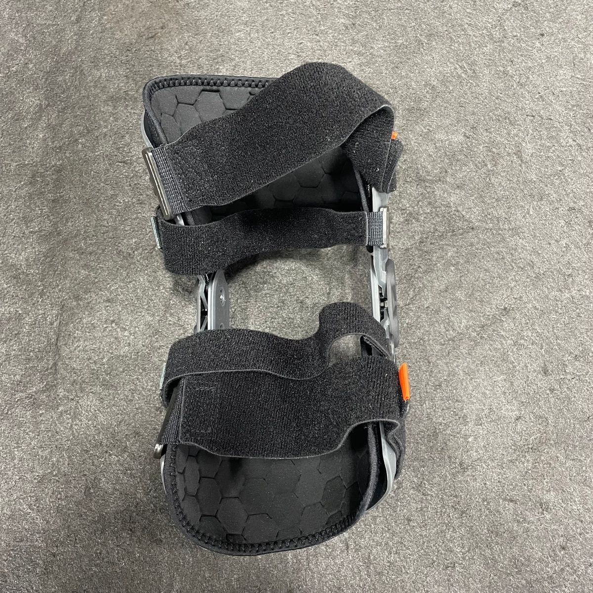 Shock Doctor Elite Bio Logix Knee Brace, Black, Small Left, NEW OPEN BOX