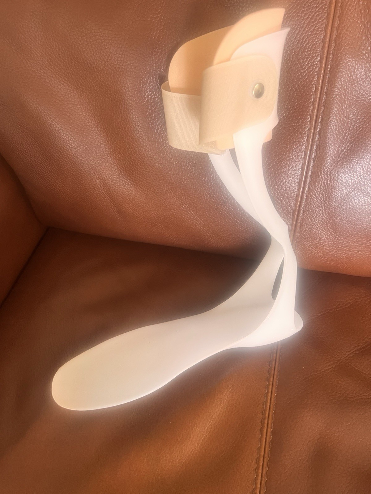 Ossur AFO Spring-Large Right (model 0-110130) Light Weight Brace