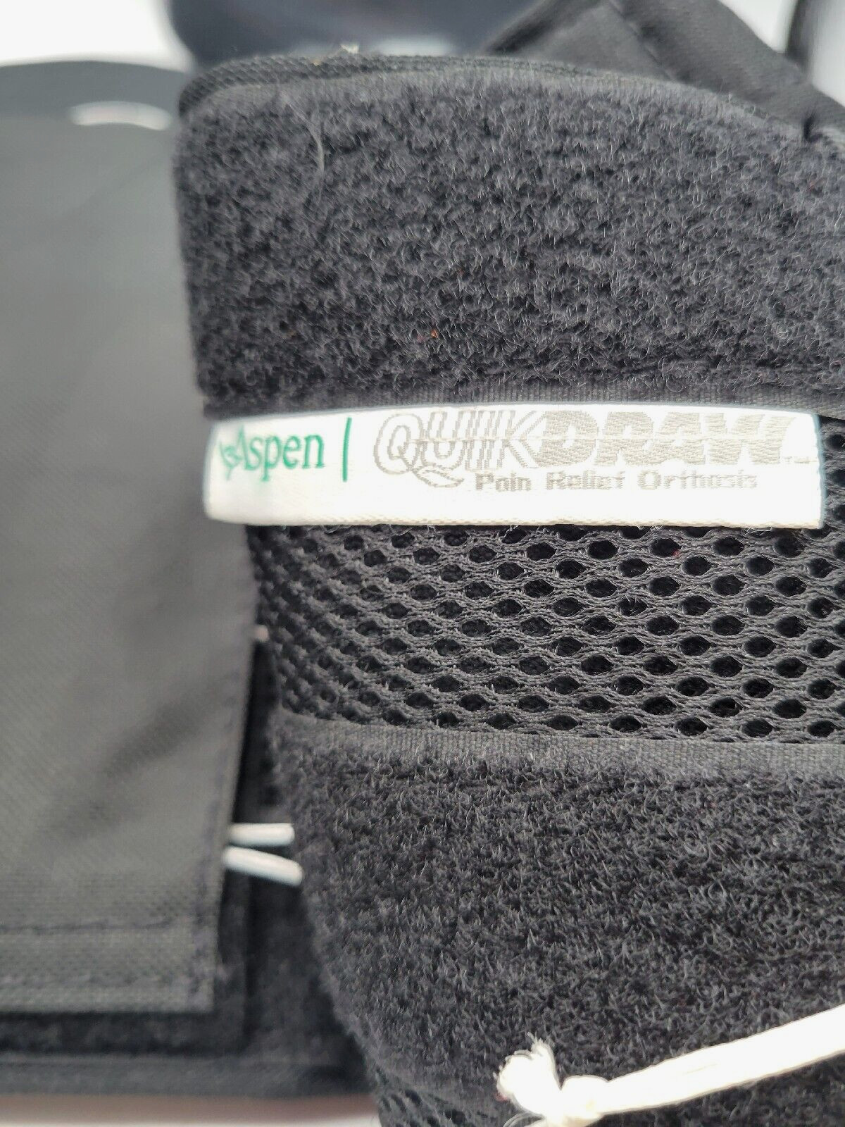 Sleeq Flex Back Brace Quinn Medical Spinal Compression Vest Padded Black#901309