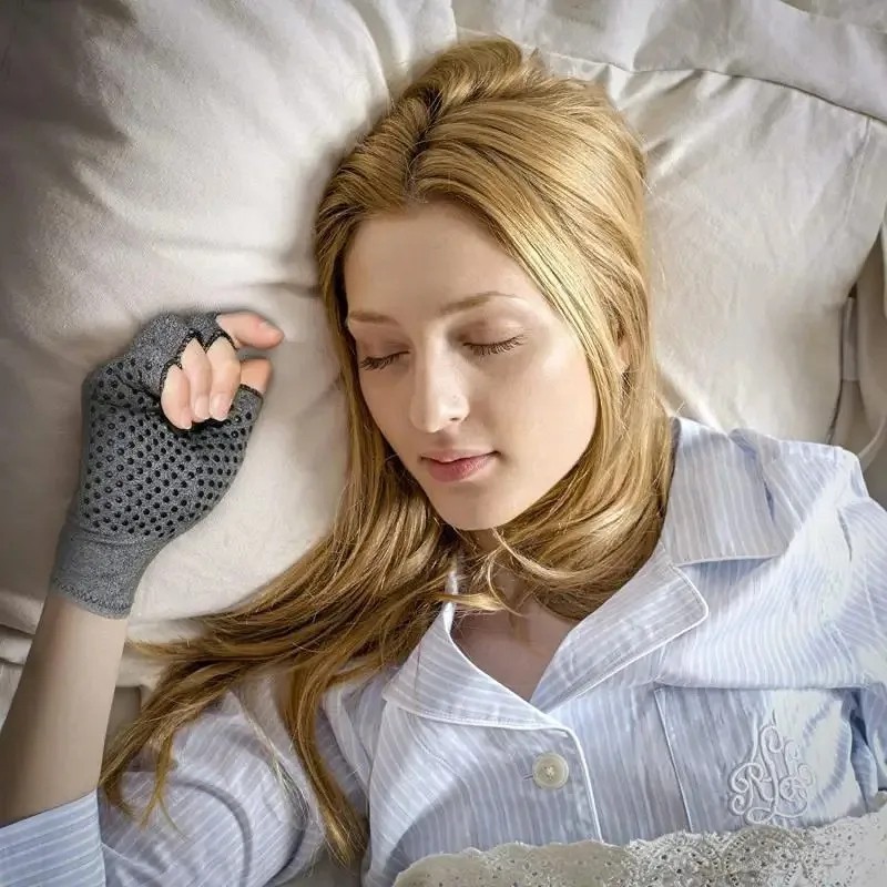 Copper Compression Gloves Arthritis Joint Pain Relief Hand Support Fingerless