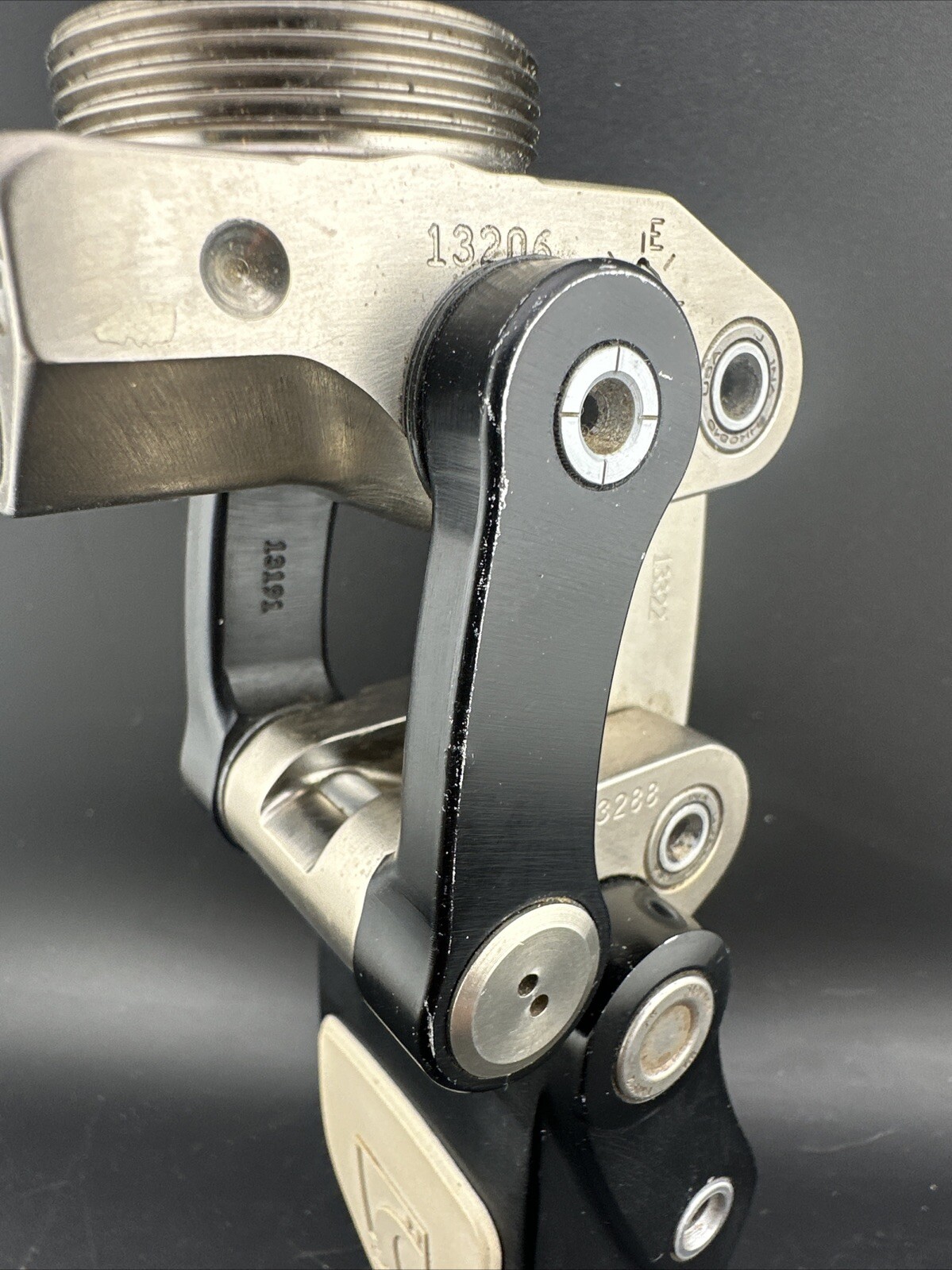 Ossur 2000 Prosthetic knee. Perfect Condition. Hydraulic Is Good And Tested