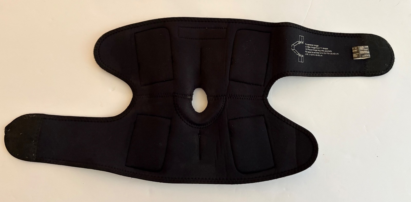 Mueller Sport Open Patella Hinged Wraparound Knee Brace Left or Right – L/XL