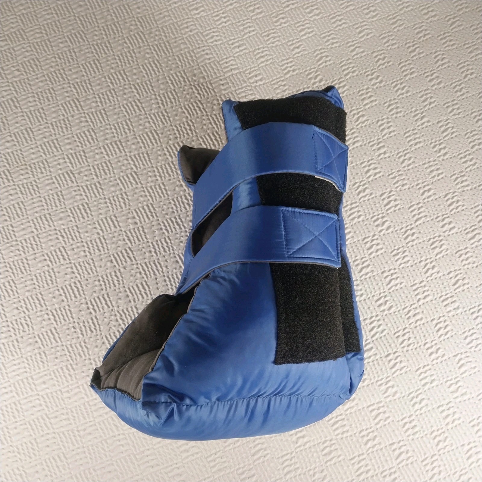Medline HEELMEDIX Boot Adjustable Basic Heel Protector Advanced Standard Size