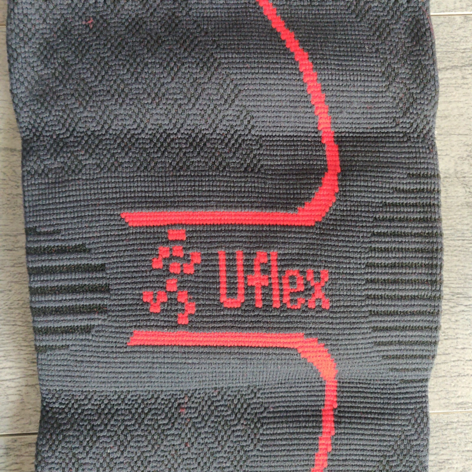 UFlex Athletics Knee Compression Sleeve Support Unisex Size SMALL – 1 piece NIB
