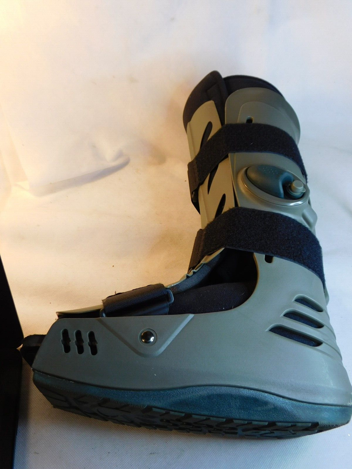 MD Standard Walking Boot Adult Size Medium Walker Brace Men 7-10 Women 8–11