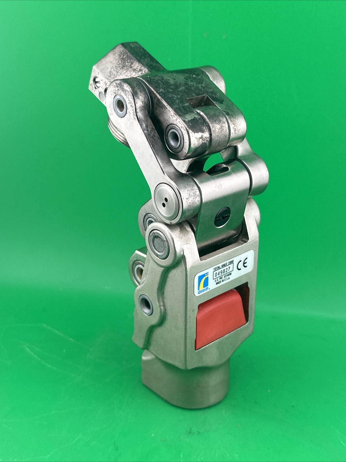 Ossur Polycentric 2000 Prosthetic Knee. Hydraulic Has Air in It. Parts Only.