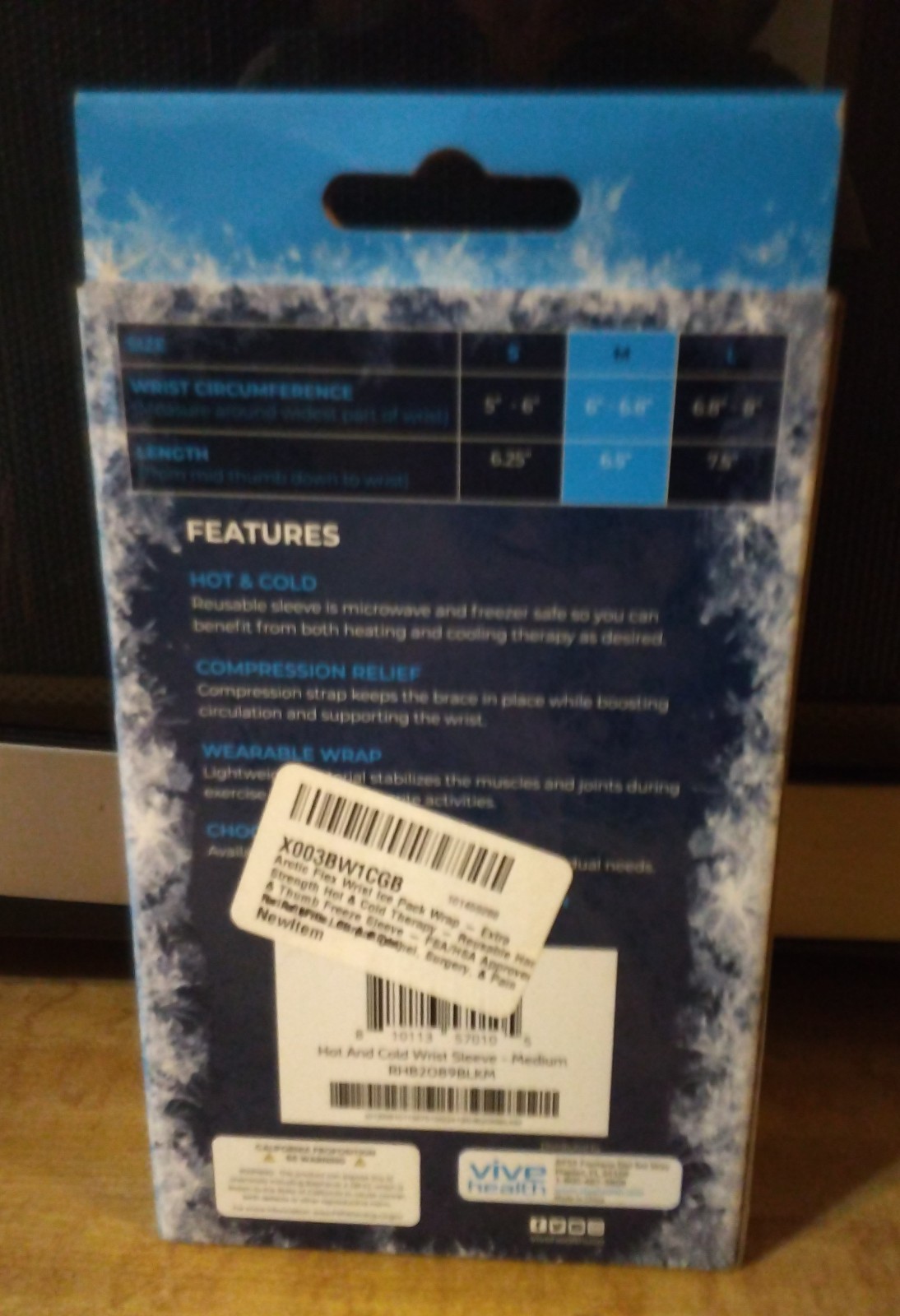 Arctic Flex Wrist Wrap MED Icy Hot Pack Compression Therapy Reusable NEW Carpal
