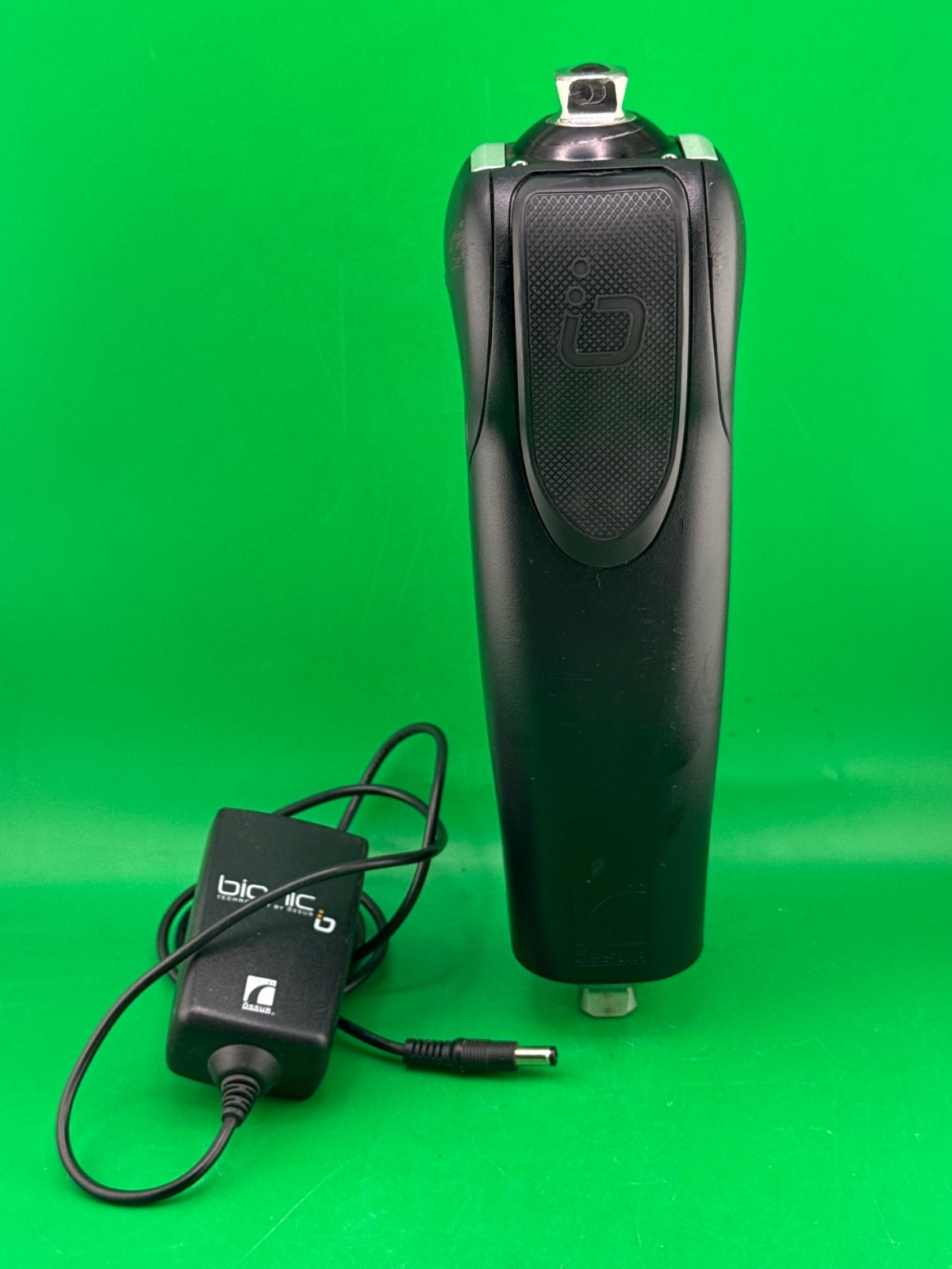 Ossur Rheo Knee Xc Prosthetic Knee. 2022. Excellent Condition.