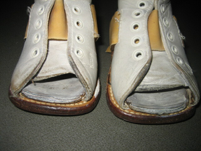 Vtg Orthopedic Baby Splint Corrective White Leather Pre Walker Shoes Open Toe