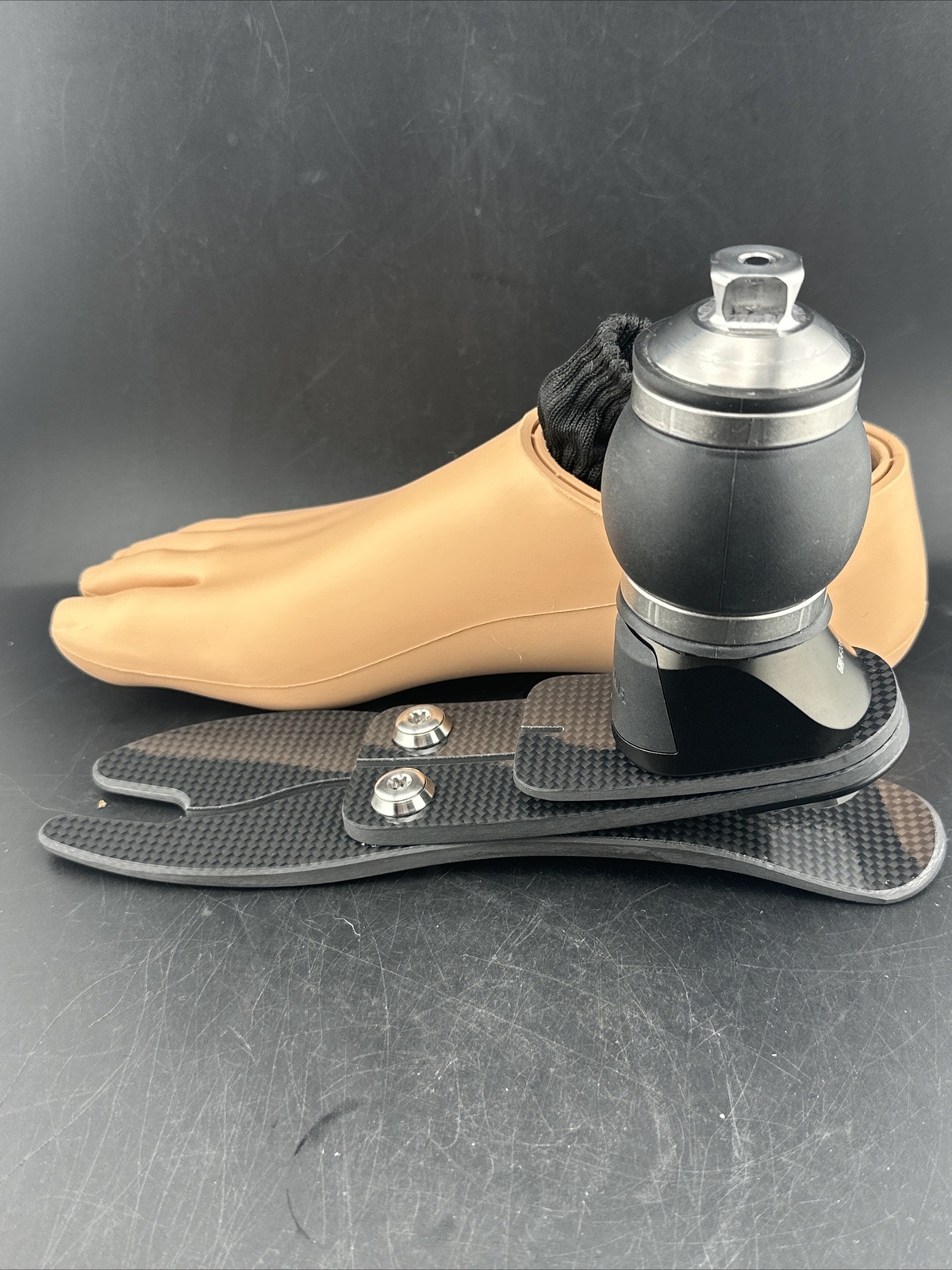 ossur pro-flex Lp Torsion prosthetic foot. Size 24. category 2. Right Foot