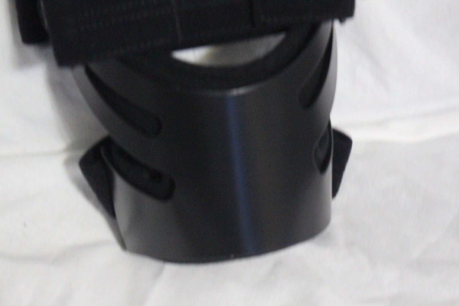 NEW Advanced Ortho Hinged ROM Sports Knee Brace for ACL 855 L Medium NIP