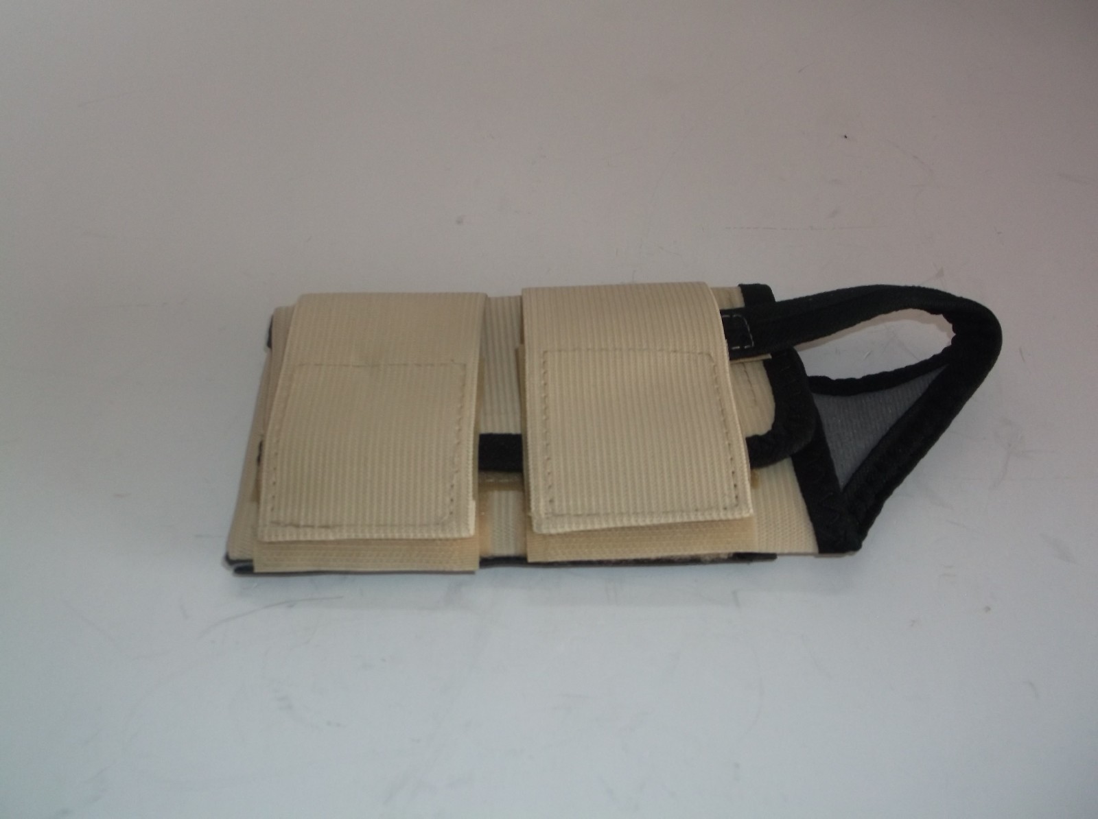 3RXY7 Wrist Support, S, Right, Tan (F41T)