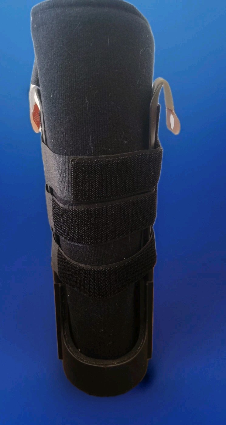 Ankle Medical Boot Walking Cast Foot Injury Brace Small Deroyal