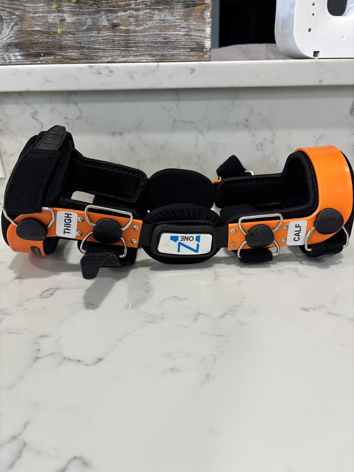 Z1 K2 COMFORTLINE KNEE BRACE NEW~UNKNOWN SIZE 3.75″ AT KNEE