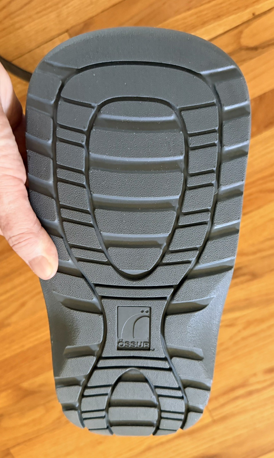 Ossur Rebound Air Walker Boot High Top, Large-Brand New Condition with bag