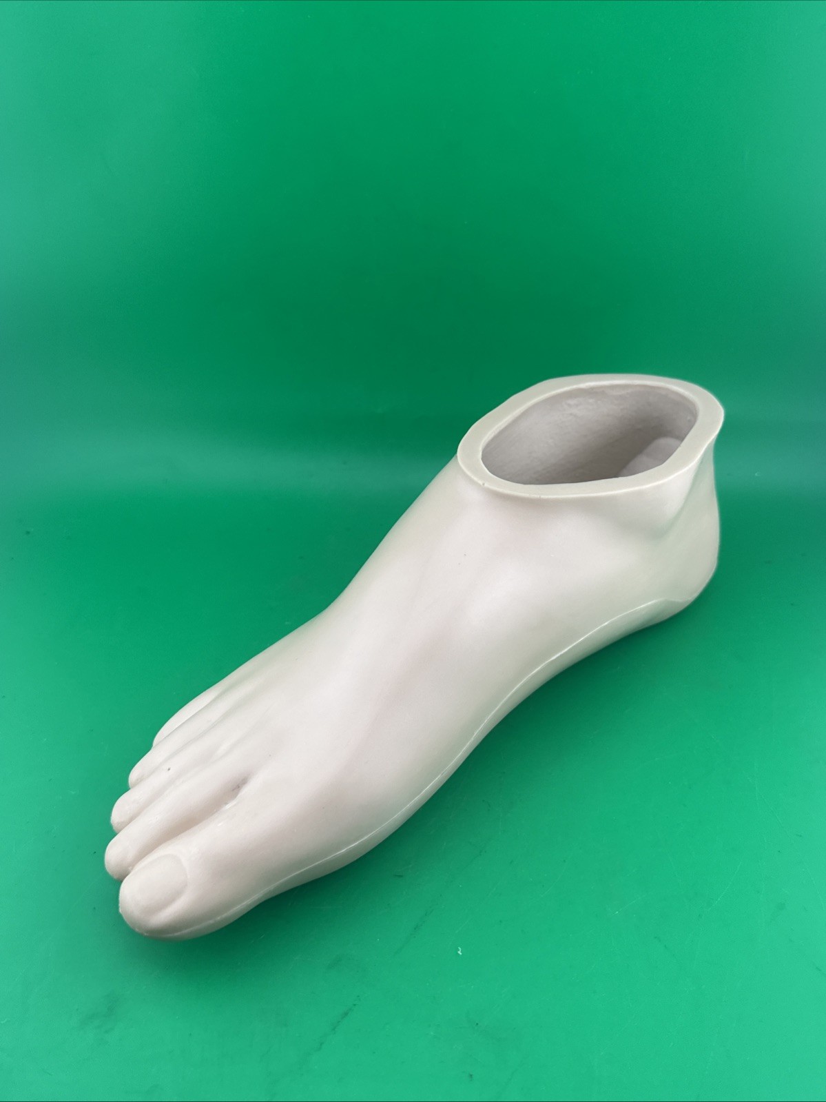 prosthetic footshell foot shell. right. size 22-27cm. foot cover. new