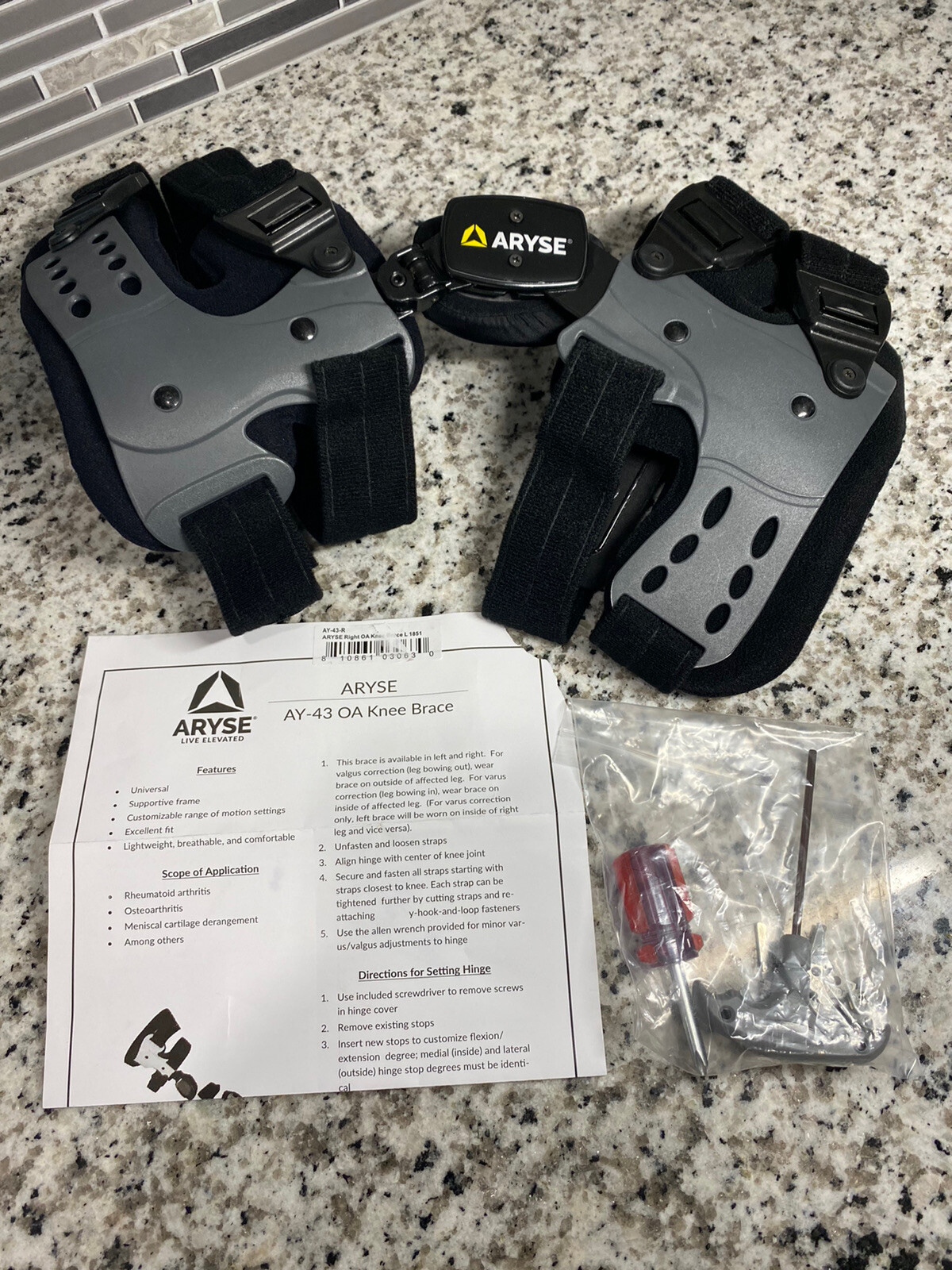 ARYSE AY-43-R Right Knee Brace Metforce OA L1843/L1851 Universal Size NEW
