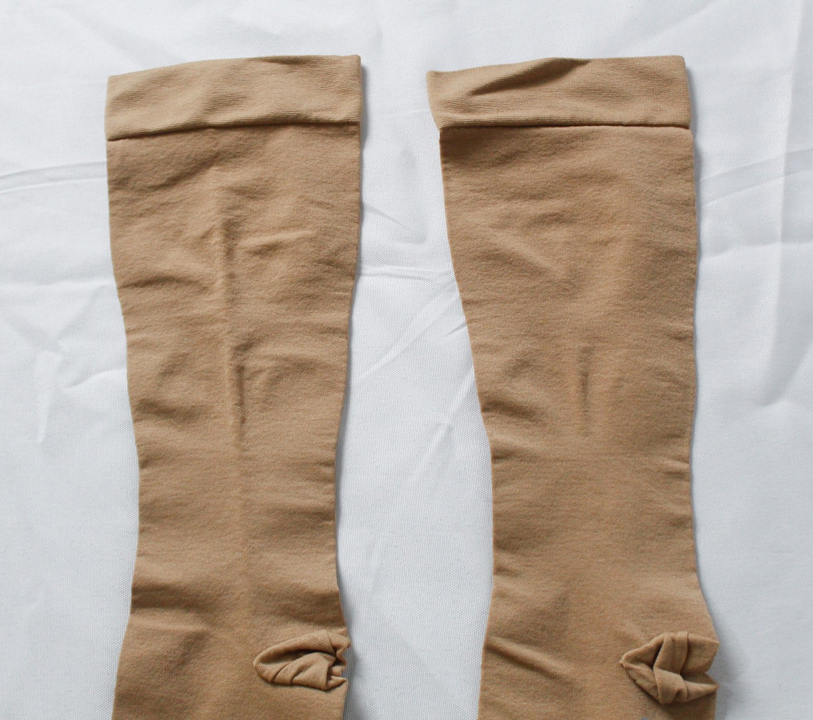 Jobst Unisex 20-30 mmHg Closed Toe Compression Knee High Socks NN7 Beige Med NWT
