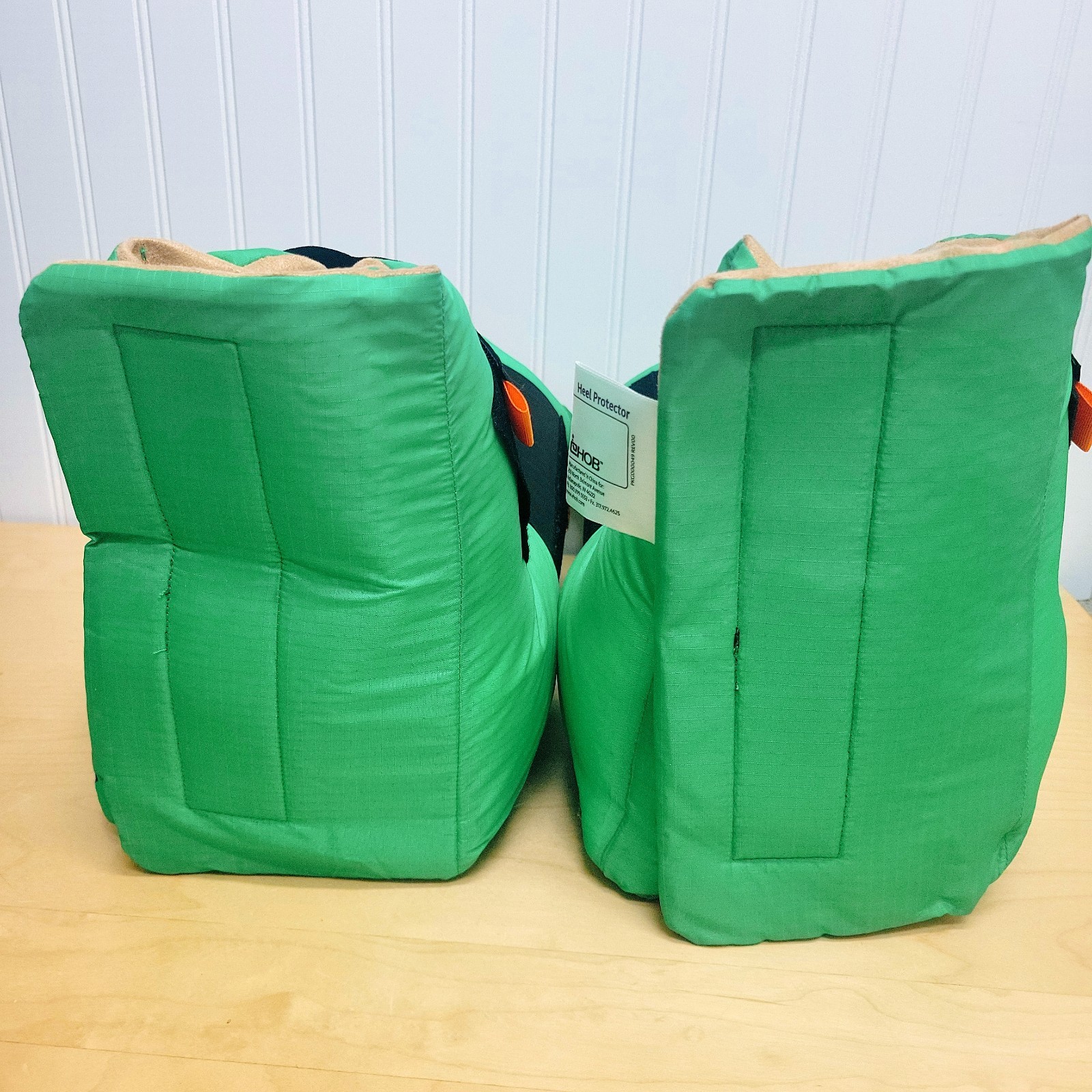 (2) Heel Protector Boot Ehob TruVue Lite Standard Green W/ Two Wedges, Boots