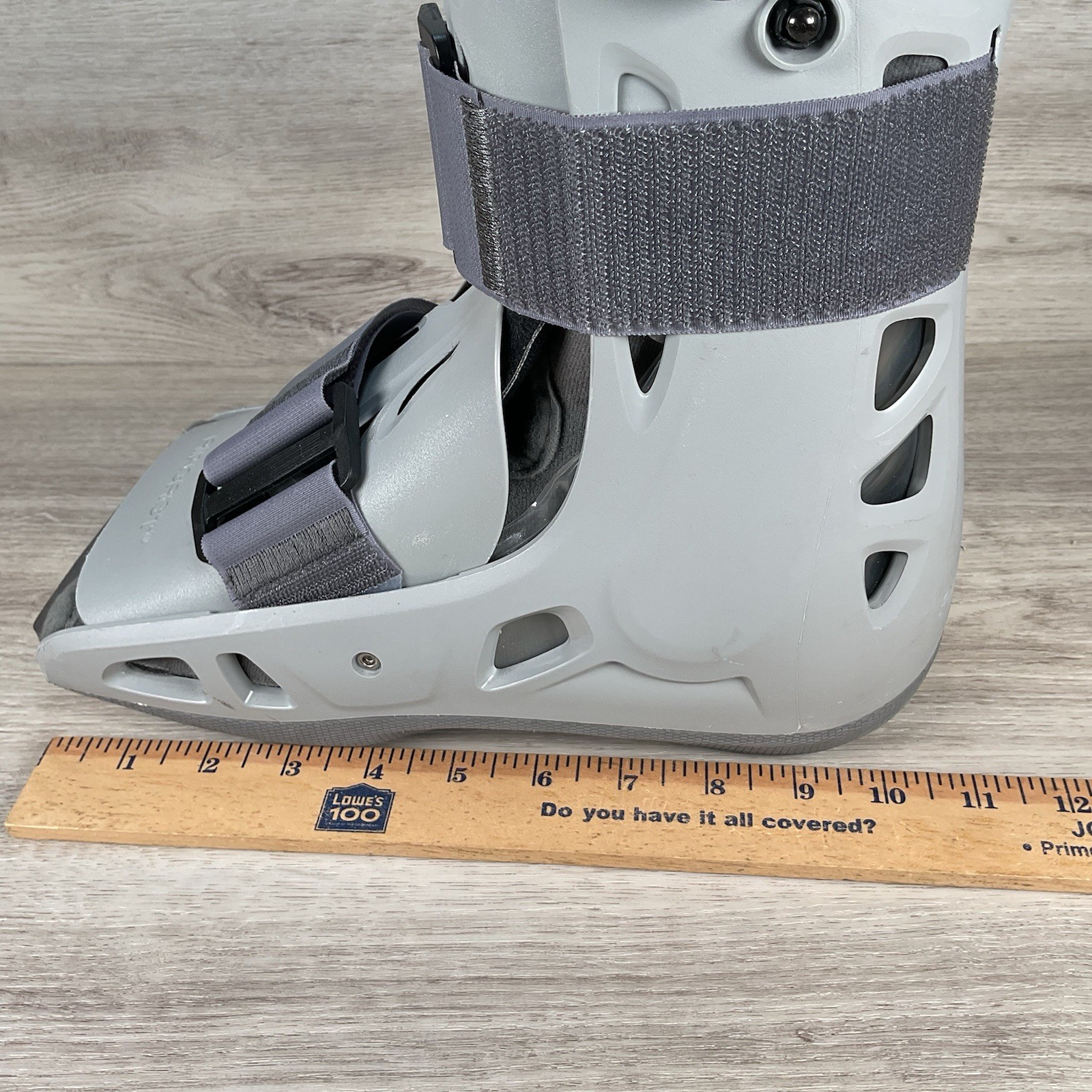 Aircast AirSelect Short Style (Medium) Gray Walker Brace and Walking Boot