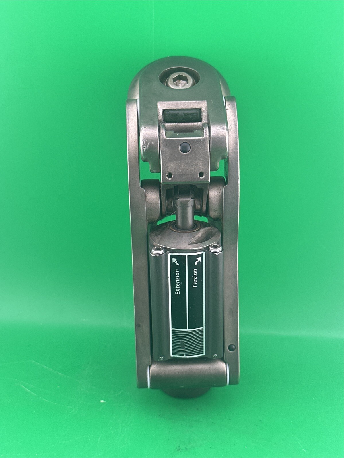 Medi Ossur Ohp3 0hp3 polycentric pneumatic Prosthetic Knee.