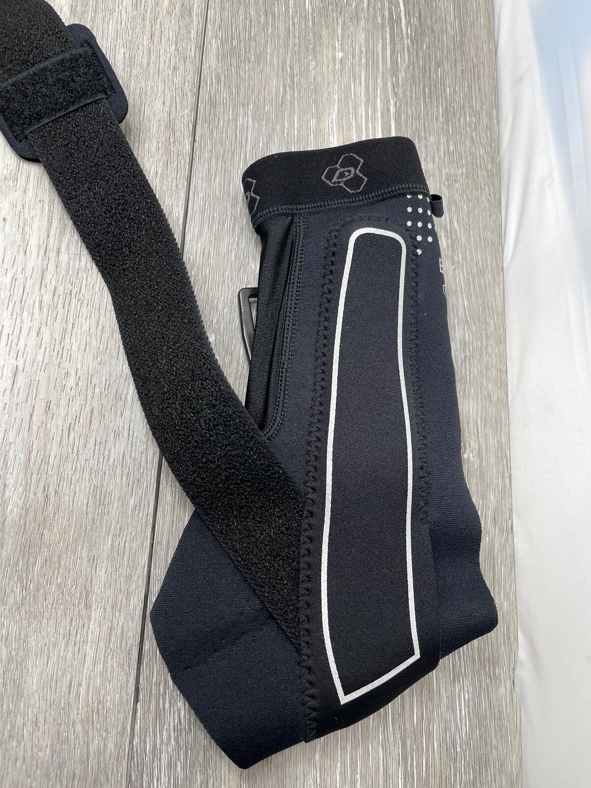 DonJoy Performance Bionic Ankle Brace Small Black Adjustable Stabilizer Support