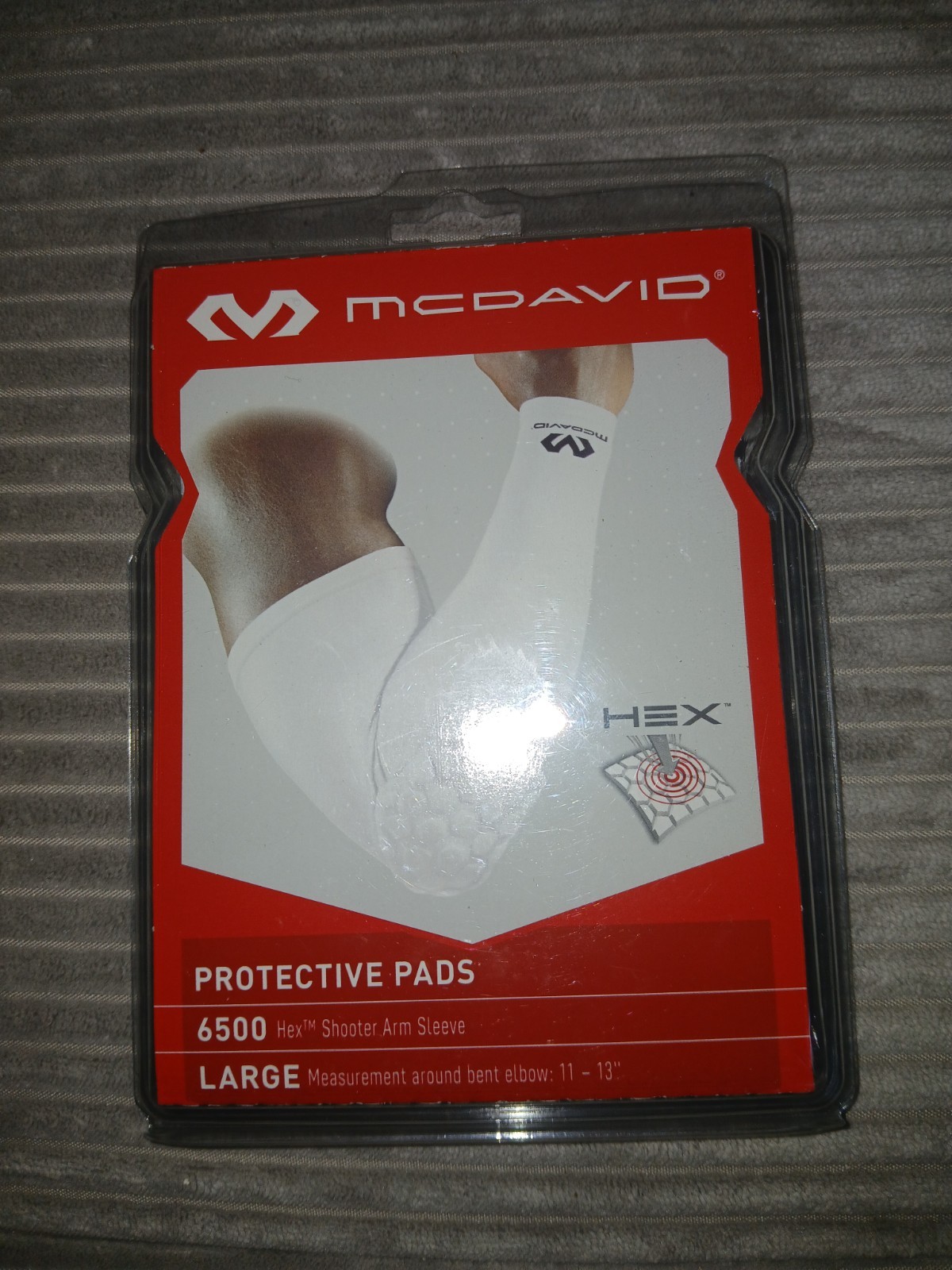 McDavid Adult HEX Protective Shooter Arm Sleeve – White Size Large- NEW