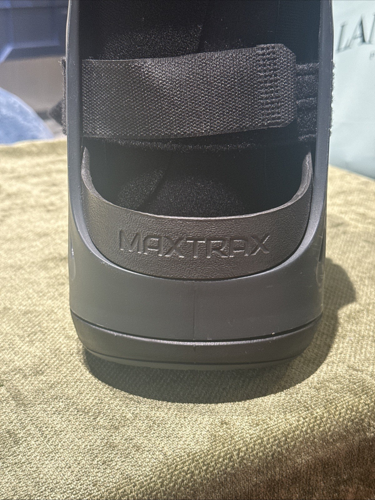 Donjoy Maxtrax II Ankle Walker Boot ADULT SIZE LARGE Clean Adjustable